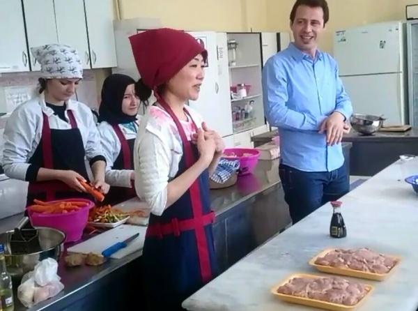 Uluslararası Mutfaklar Yabancı Misafirlerle Buluştu